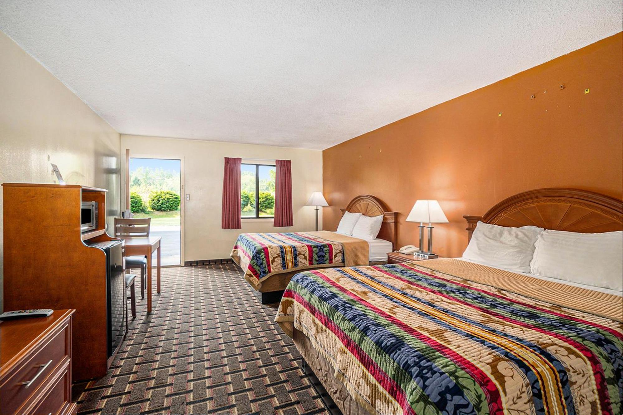 Great Lakes Inn & Suites South Haven Δωμάτιο φωτογραφία