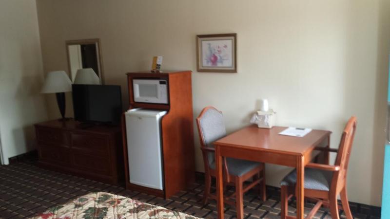 Great Lakes Inn & Suites South Haven Εξωτερικό φωτογραφία