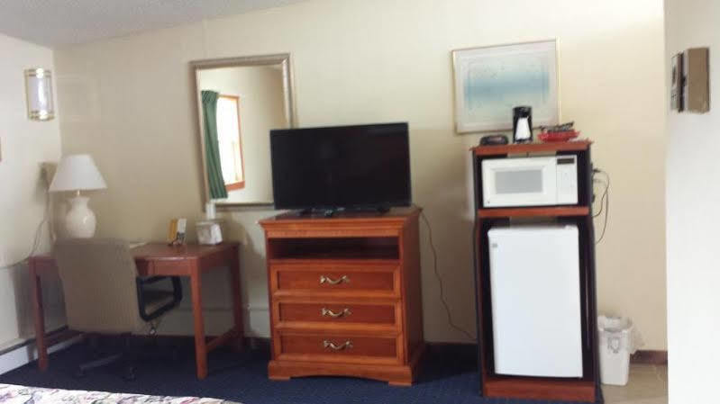 Great Lakes Inn & Suites South Haven Εξωτερικό φωτογραφία